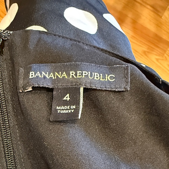 Banana Republic Polka Dot Dress - Picture 6 of 6